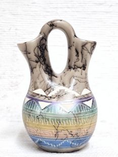 Native American Navajo Fine Etched Horsehair Wedding Vase