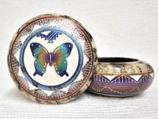 Native American Navajo Made Ceramic Fine Etched Horsehair Jewelry Box with Butterfly