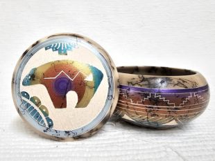 Native American Navajo Made Ceramic Fine Etched Horsehair Jewelry Box with Bear