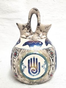 Native American Navajo Fine Etched Horsehair Wedding Vase with Four Corners