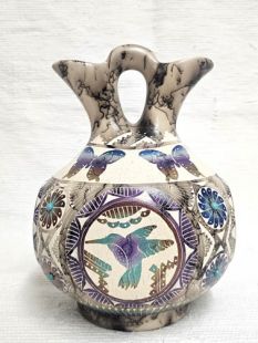 Native American Navajo Fine Etched Horsehair Wedding Vase with Four Corners