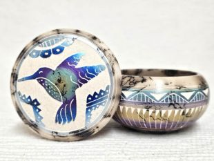 Native American Navajo Made Ceramic Fine Etched Horsehair Jewelry Box with Hummingbird