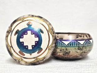 Native American Navajo Made Ceramic Fine Etched Horsehair Jewelry Box with Turtle