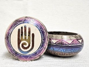 Native American Navajo Made Ceramic Fine Etched Horsehair Jewelry Box with Healing Hand