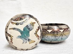Native American Navajo Made Ceramic Fine Etched Horsehair Jewelry Box with Eagle