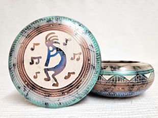 Native American Navajo Made Ceramic Fine Etched Horsehair Jewelry Box with Kokopelli