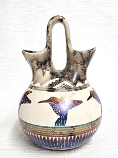 Native American Navajo Fine Etched Horsehair Wedding Vase with Hummingbirds