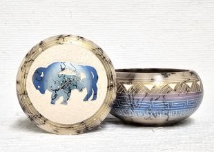 Native American Navajo Made Ceramic Fine Etched Horsehair Jewelry Box with Buffalo