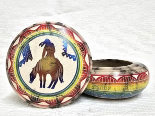 Native American Navajo Made Ceramic Fine Etched Horsehair Jewelry Box with End of the Trail