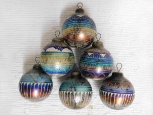 Native American Navajo Made Fine Etched Horsehair Christmas Ball Ornaments