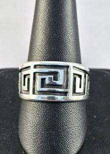 Native American Hopi Made Overlay Ring with Water 