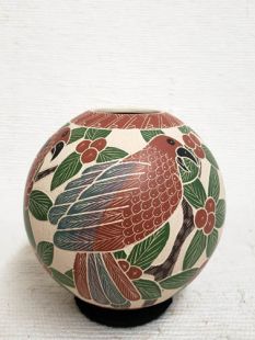 Mata Ortiz Handbuilt and Handpainted Pot with Birds and Berries