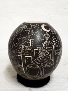 Mata Ortiz Handbuilt and Handetched Day of the Dead Pot