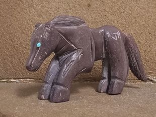 Zuni Carved Horse Fetish
