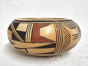 Vintage Native American Hopi Handbuilt and Handpainted Bowl