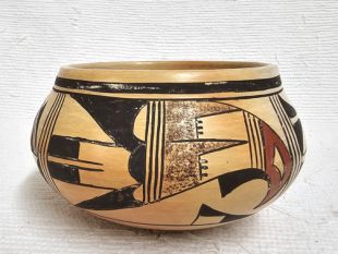Vintage Native American Hopi Handbuilt and Handpainted Bowl with Eagles