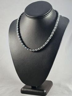 Native American Navajo Made Small Navajo Pearls Necklace
