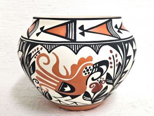 Native American Acoma Handpainted Pot