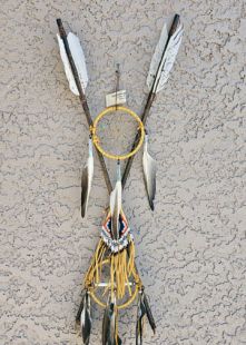 Native American Made 4-Way Crossed Arrows with Beaded Pouch