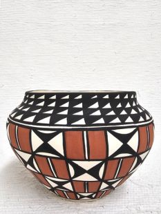 Native American Acoma Handpainted Bowl