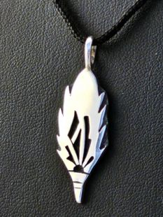 Native American Hopi Made Prayer Feather Pendant