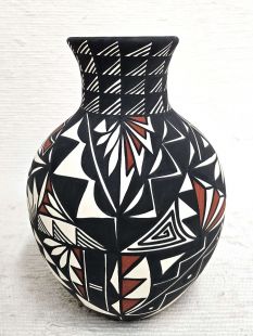 Native American Acoma Handpainted Pot