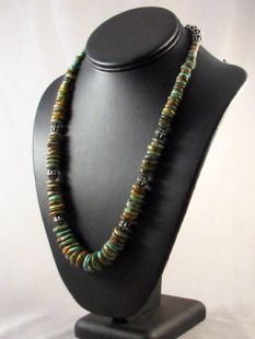 Native American Santo Domingo Made Turquoise Necklace 