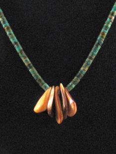 Native American Santo Domingo Made Turquoise Necklace with Spiny Oyster