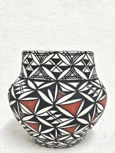 Native American Acoma Handpainted Chimney Pot