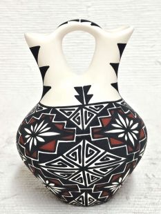 Native American Acoma Handpainted Wedding Vase