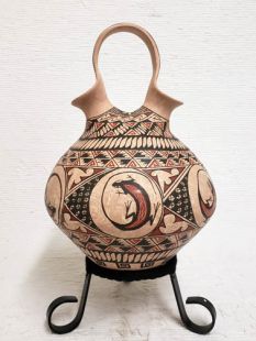 Mata Ortiz Handbuilt and Handpainted Wedding Vase with Lizards