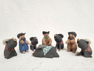 Animals--Mata Ortiz Handbuilt and Handpainted Animals with Cowboy Hats 