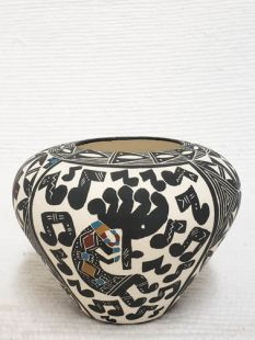 Native American Acoma Handpainted and Etched Pot with Kokopelli