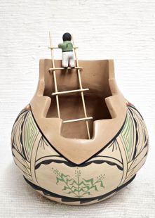 Native American Jemez Handbuilt Pot with Kiva Ladder and Occupants