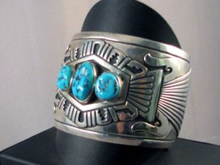 Vintage Native American Navajo Made Cuff Bracelet with Turquoise