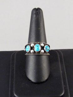 Native American Navajo Made Ring with Turquoise 