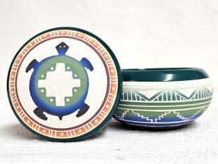 Native American Navajo White Clay Round Jewelry Box with Turtle
