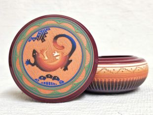 Native American Navajo Red Clay Round Jewelry Box with Lizard