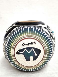 Native American Navajo White Clay Twist Pot with Bear and Hummingbird