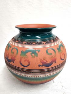 Native American Navajo Red Clay Pot with Lizards