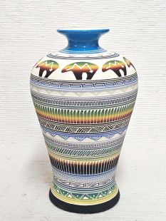 Native American Navajo White Clay Vase with Bears