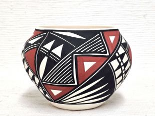 Native American Acoma Handpainted Pot