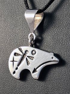 Native American Navajo Made Bear Pendant--Reversible