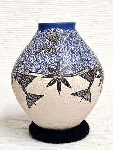 Mata Ortiz Handbuilt and Handetched Pot with Hummingbirds and Flowers