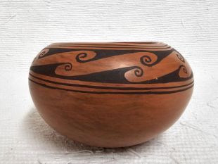 Native American Hopi Handbuilt and Handpainted Traditional Bowl