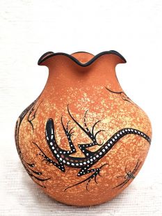 Native American Zuni Handbuilt and Handpainted Pot