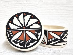 Native American Acoma Made Ceramic Jewelry Box 