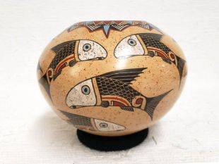 Mata Ortiz Handbuilt and Handpainted Pot with Fish