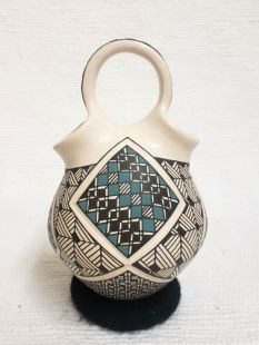 Mata Ortiz Handbuilt and Handpainted Wedding Vase 