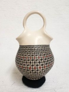 Mata Ortiz Handbuilt and Handpainted Wedding Vase 